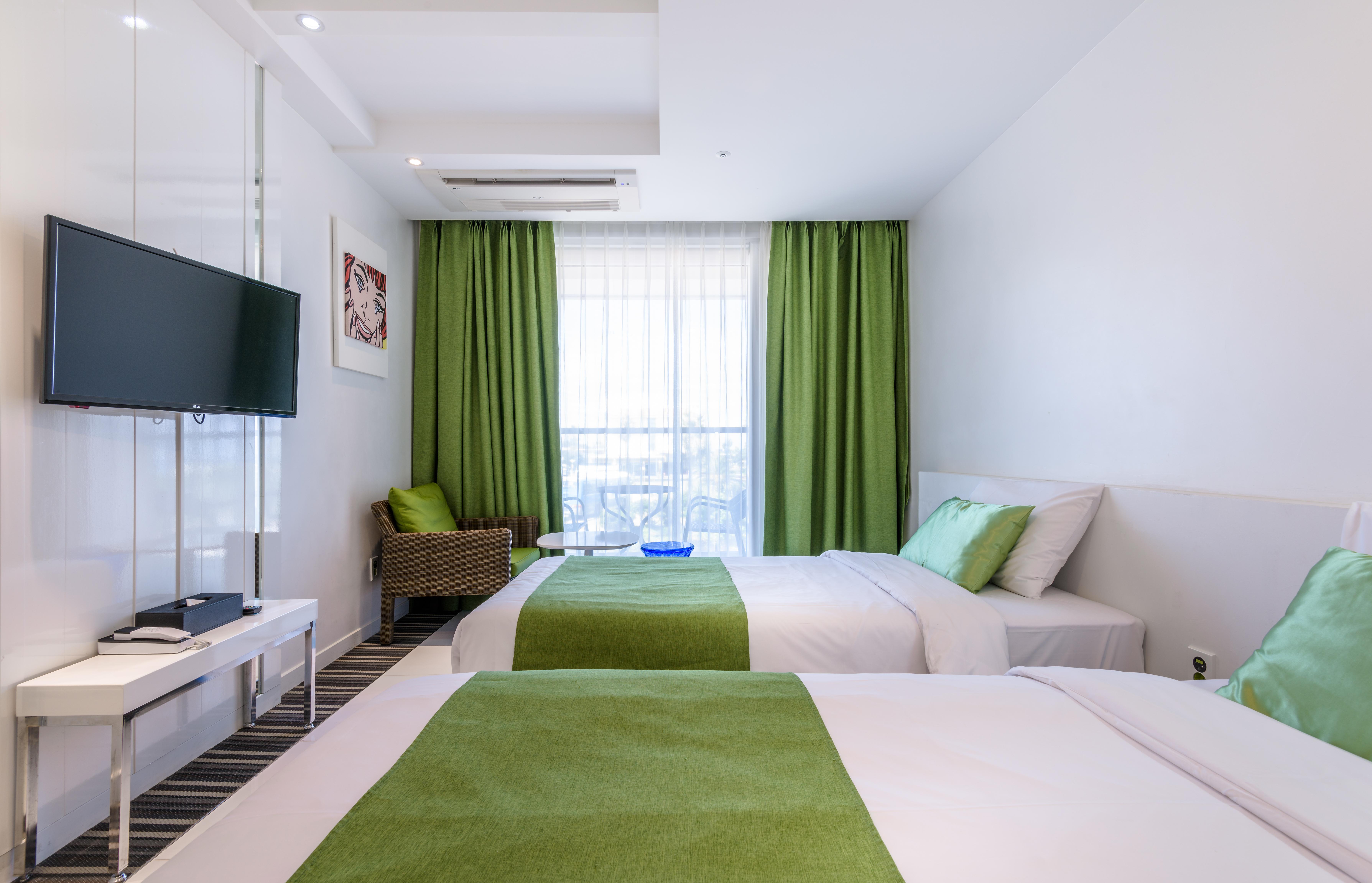 Aimi Jeju Beach Hotel Exterior foto