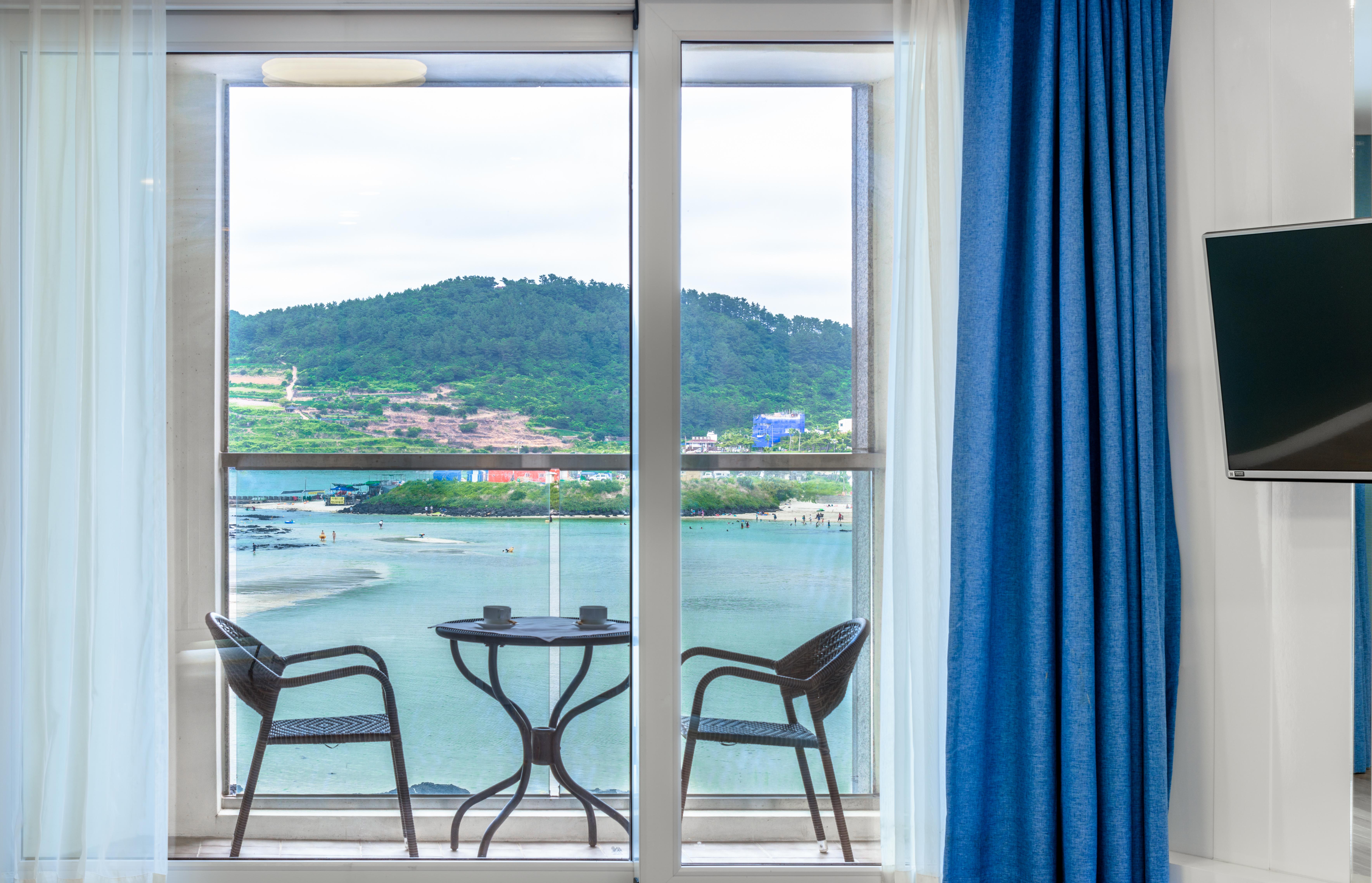 Aimi Jeju Beach Hotel Exterior foto